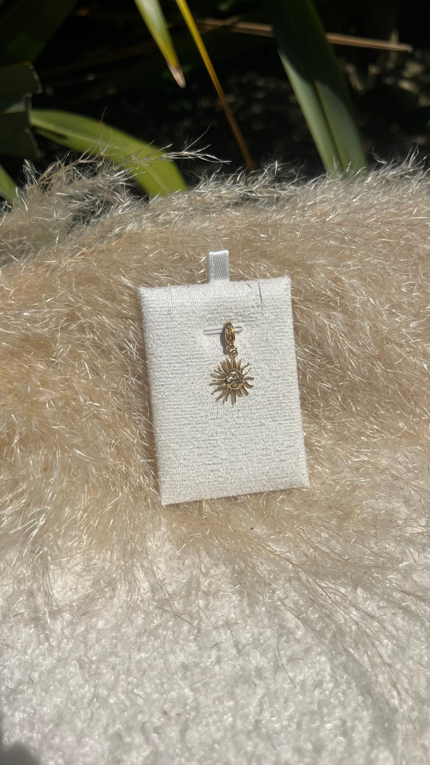 Pendentif soleil S