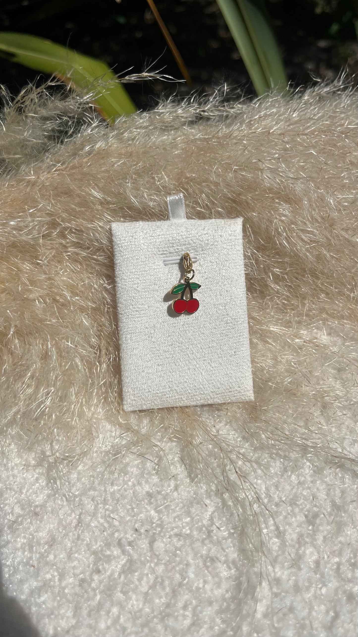 Pendentif cerise