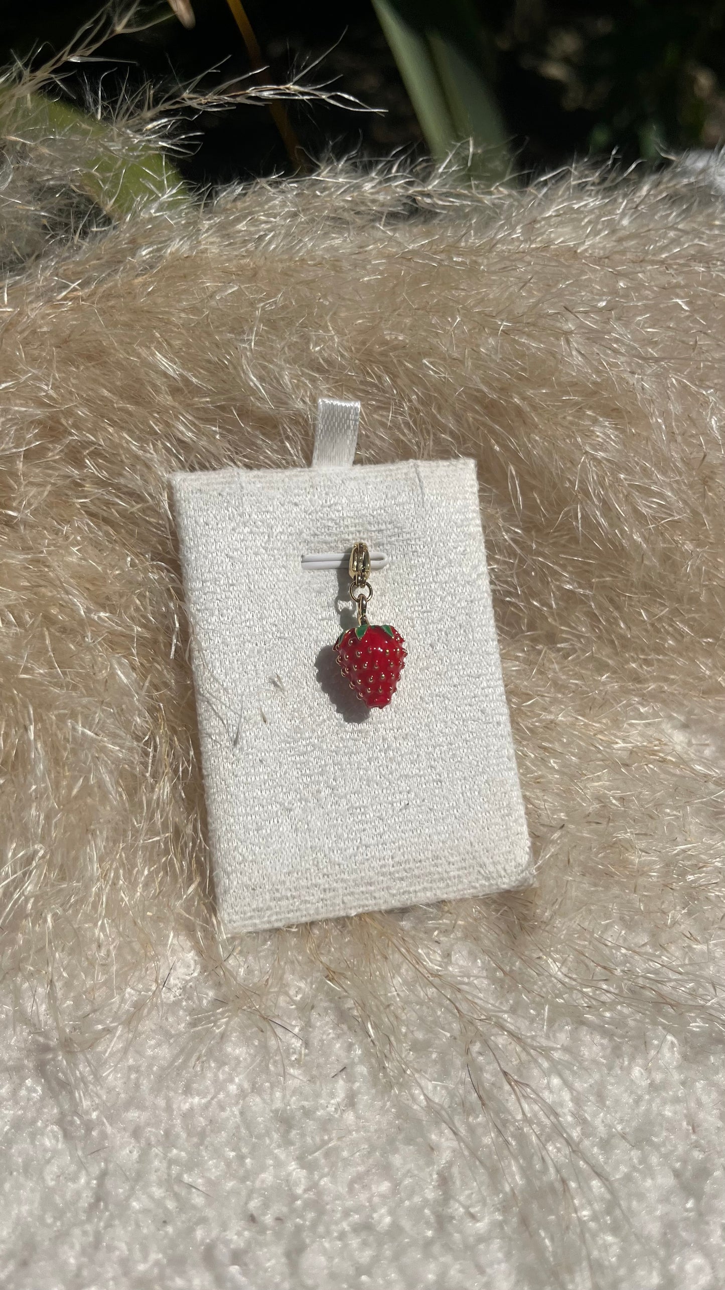 Pendentif fraise M