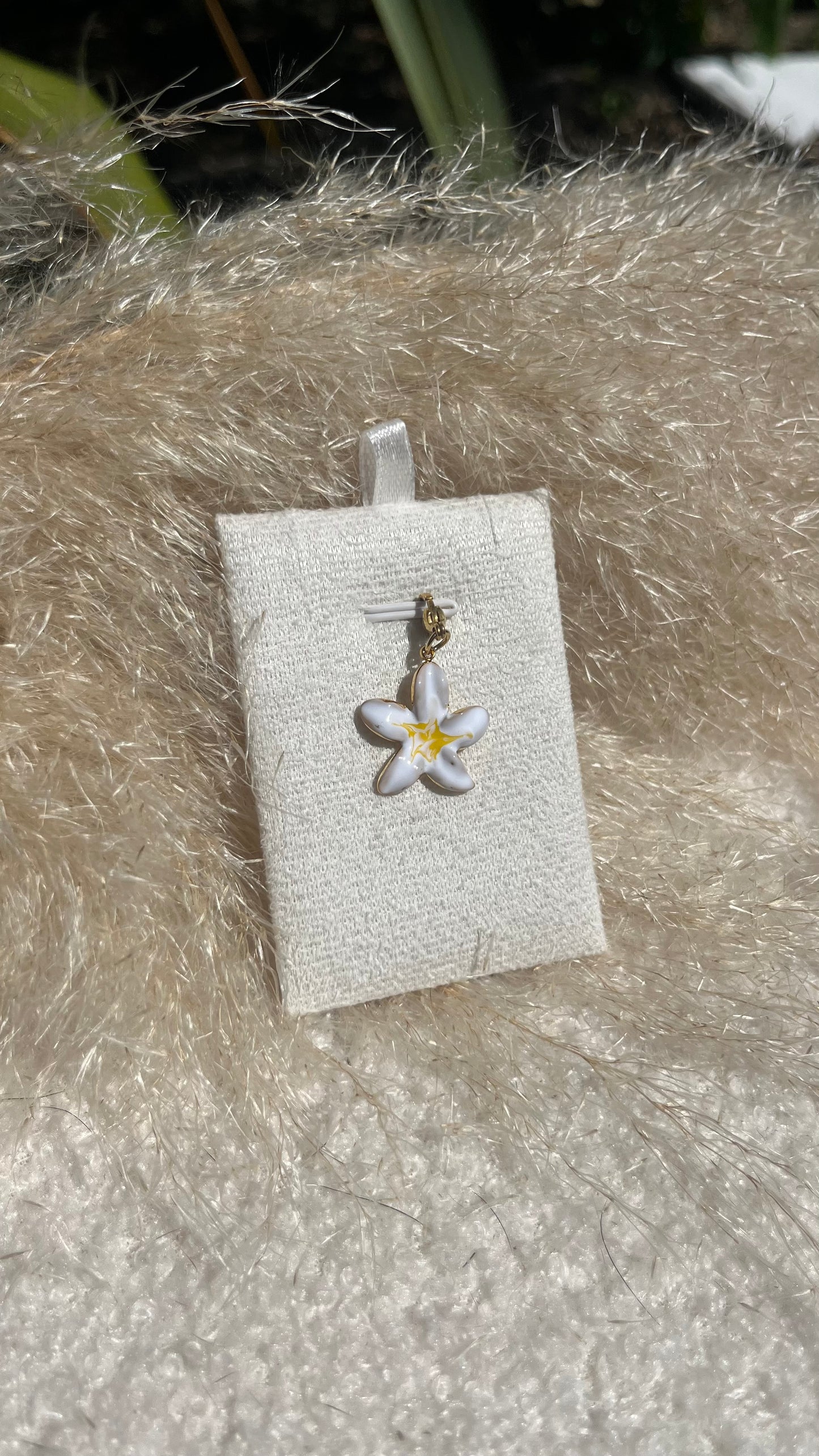 Pendentif fleur
