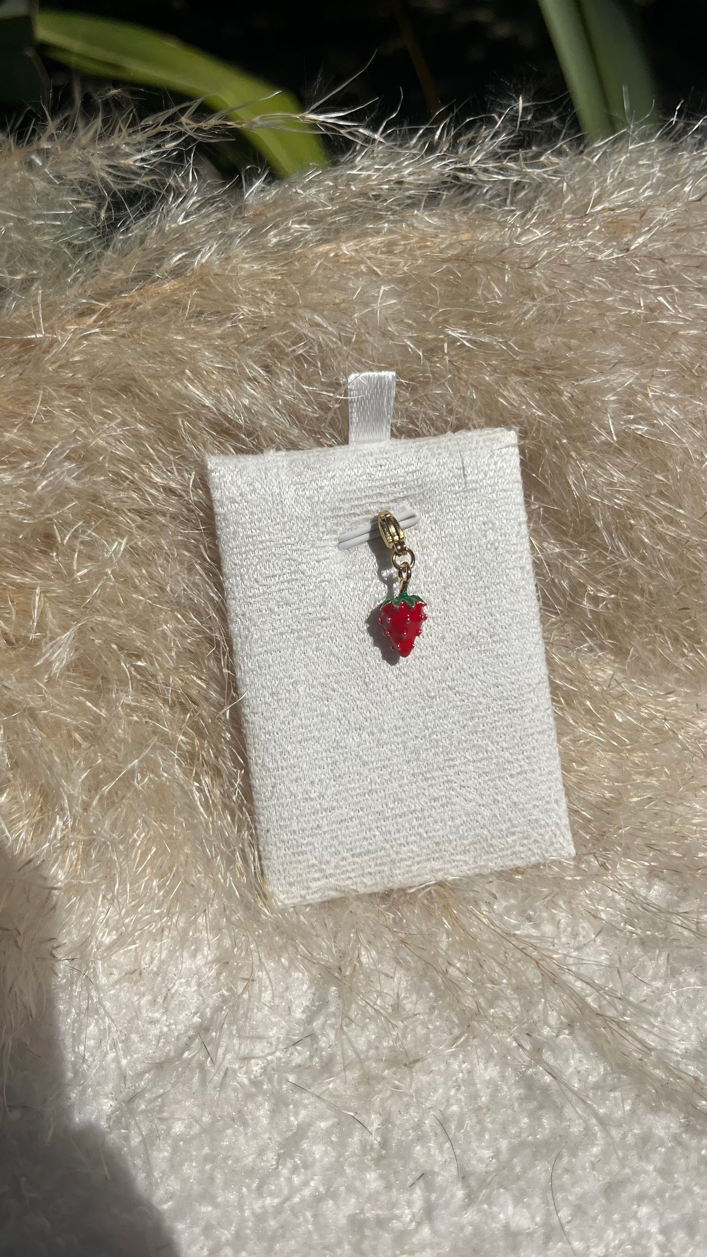 Pendentif fraise S