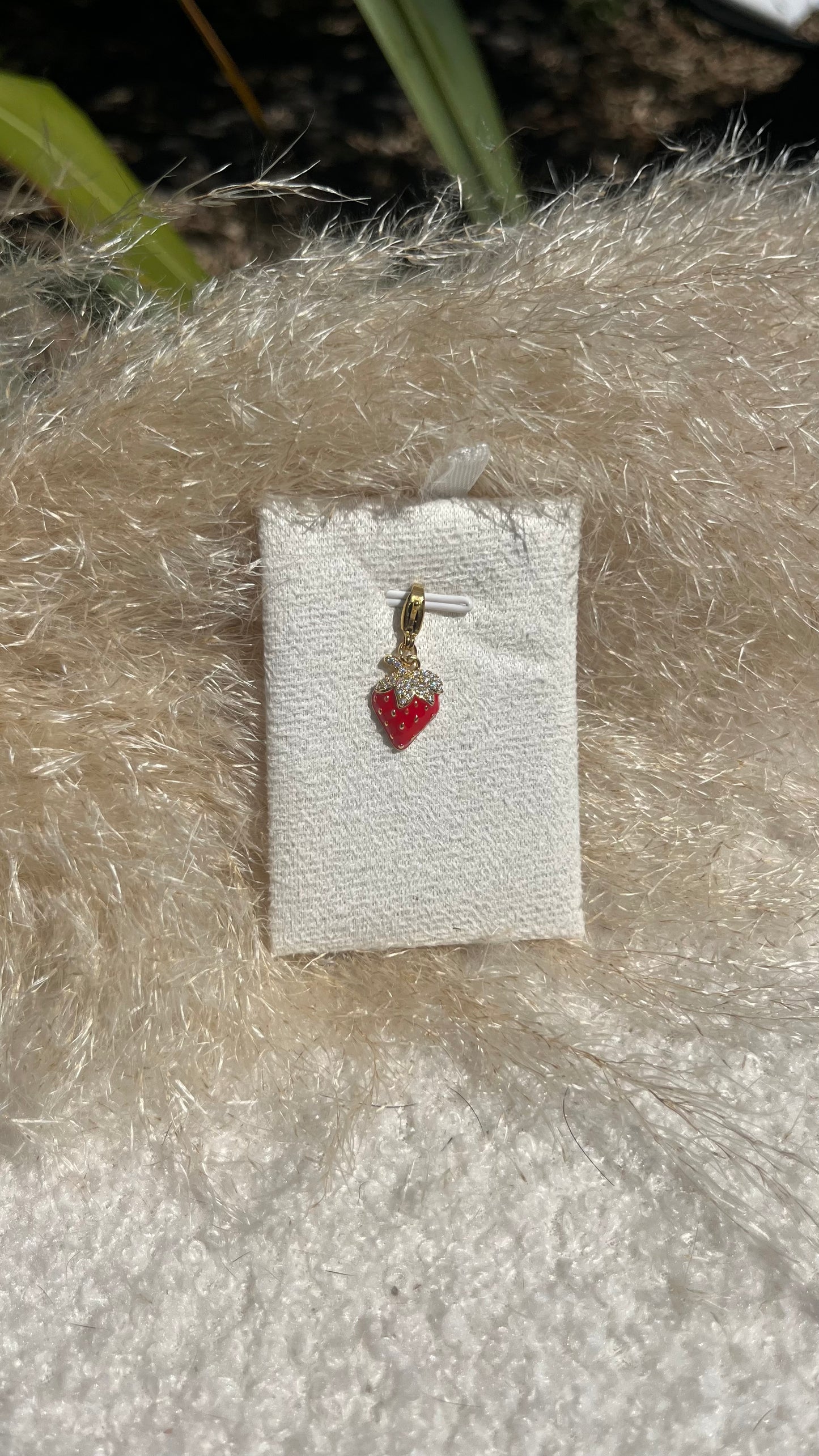 Pendentif fraise