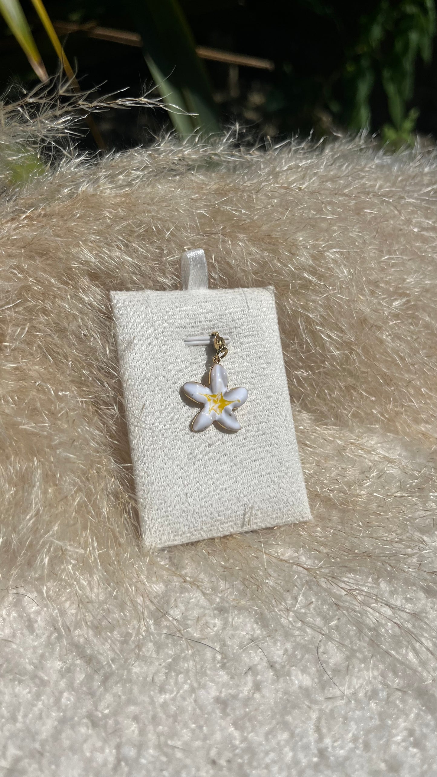 Pendentif fleur