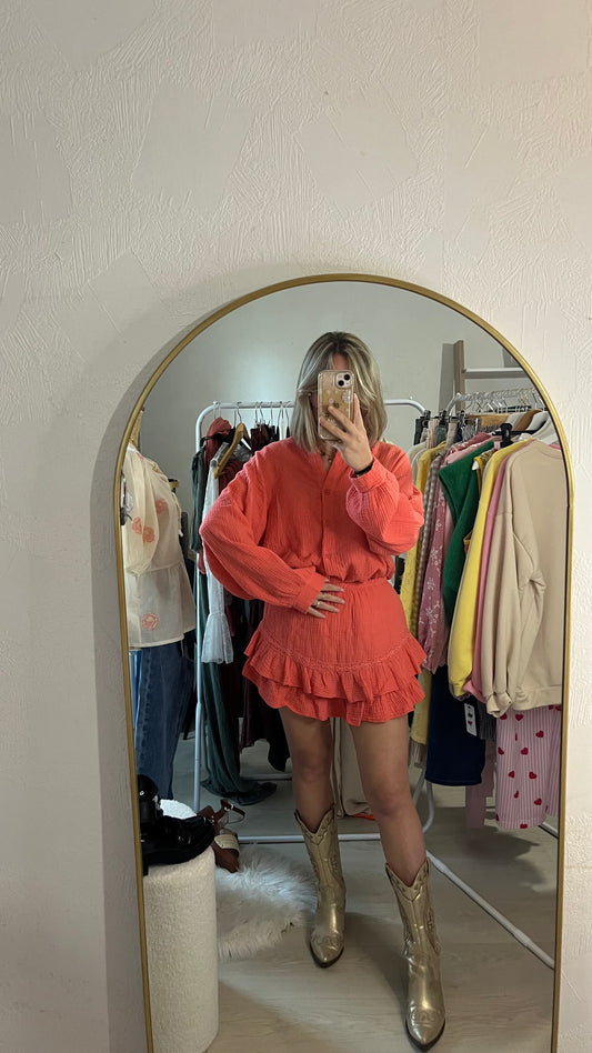 Short Leonie