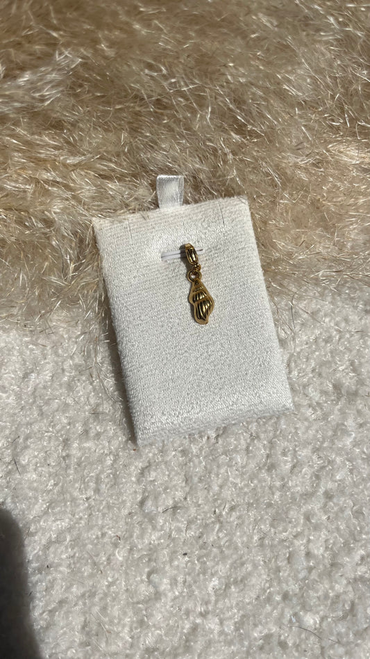Pendentif coquillage