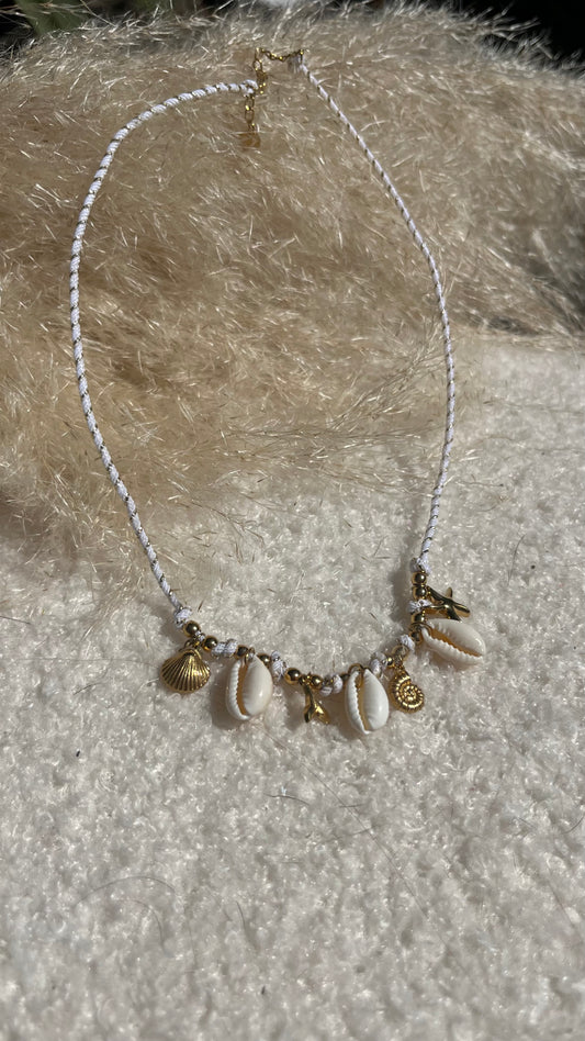 Collier Leonie