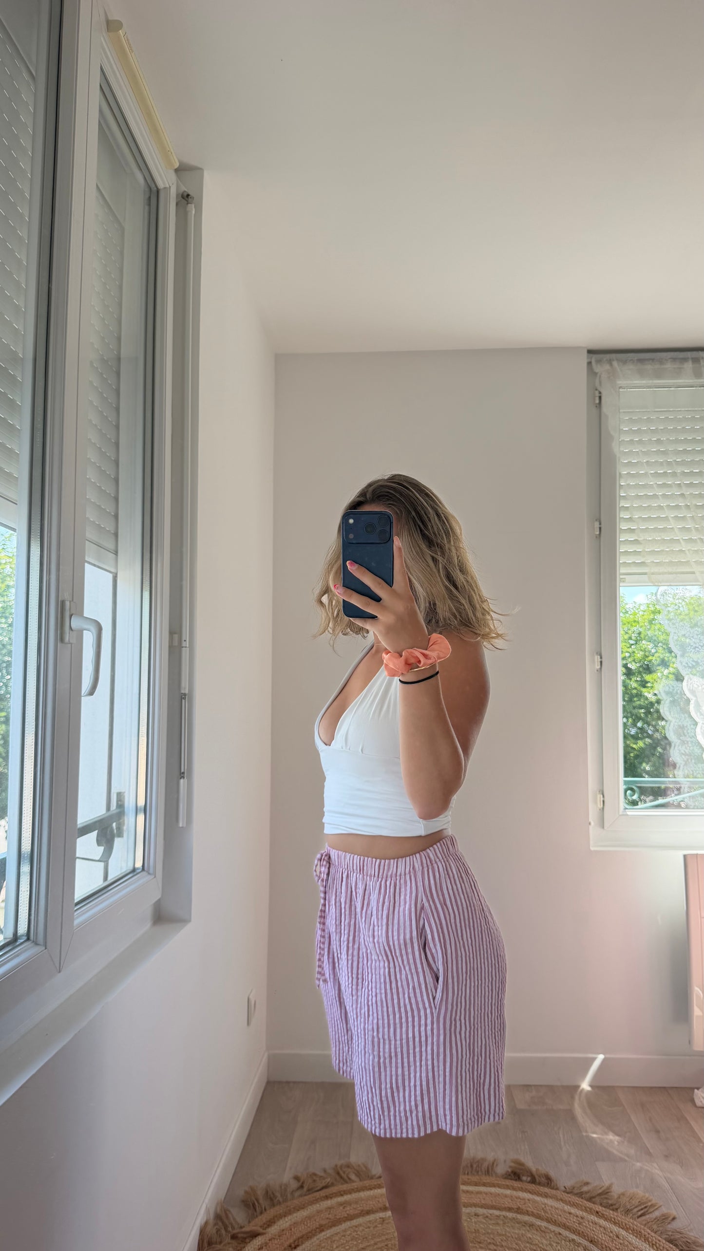 Short Inès