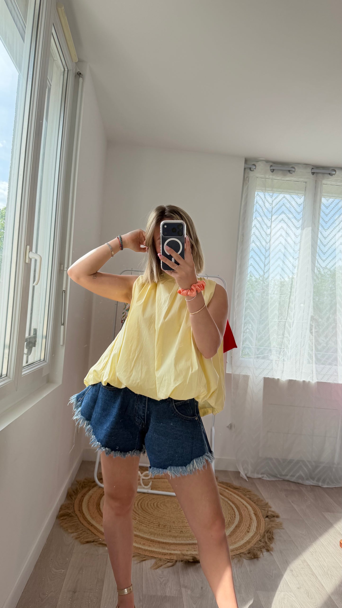 Short Lana