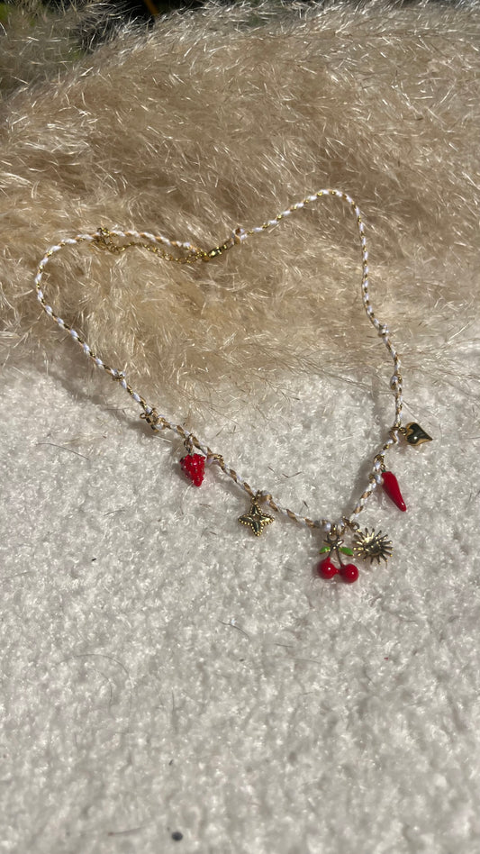 Collier fruits