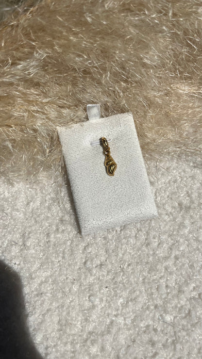 Pendentif coquillage
